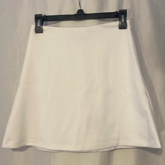 A-line Pure White Skirt - Picture 1 of 5